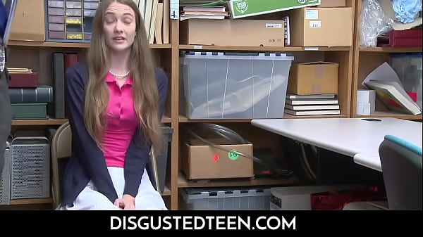 DisgustedTeen – Sexy StepGranddaughter (Samantha Hayes) And StepGrandmother (Erica Lauren) Duo Fuck LP Officer After Getting Caught